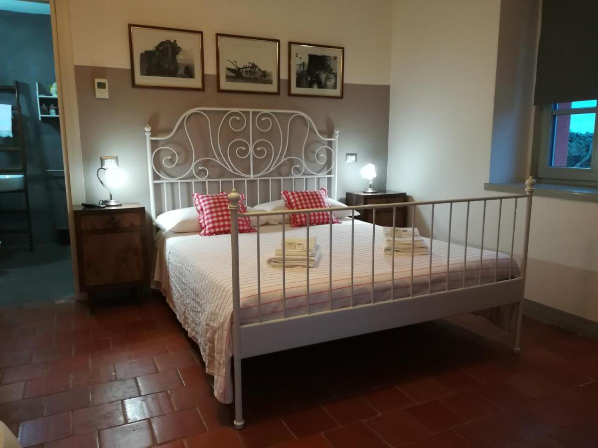 Il Casale Di Giulia Di Aprilia Bed & Breakfast Exterior photo